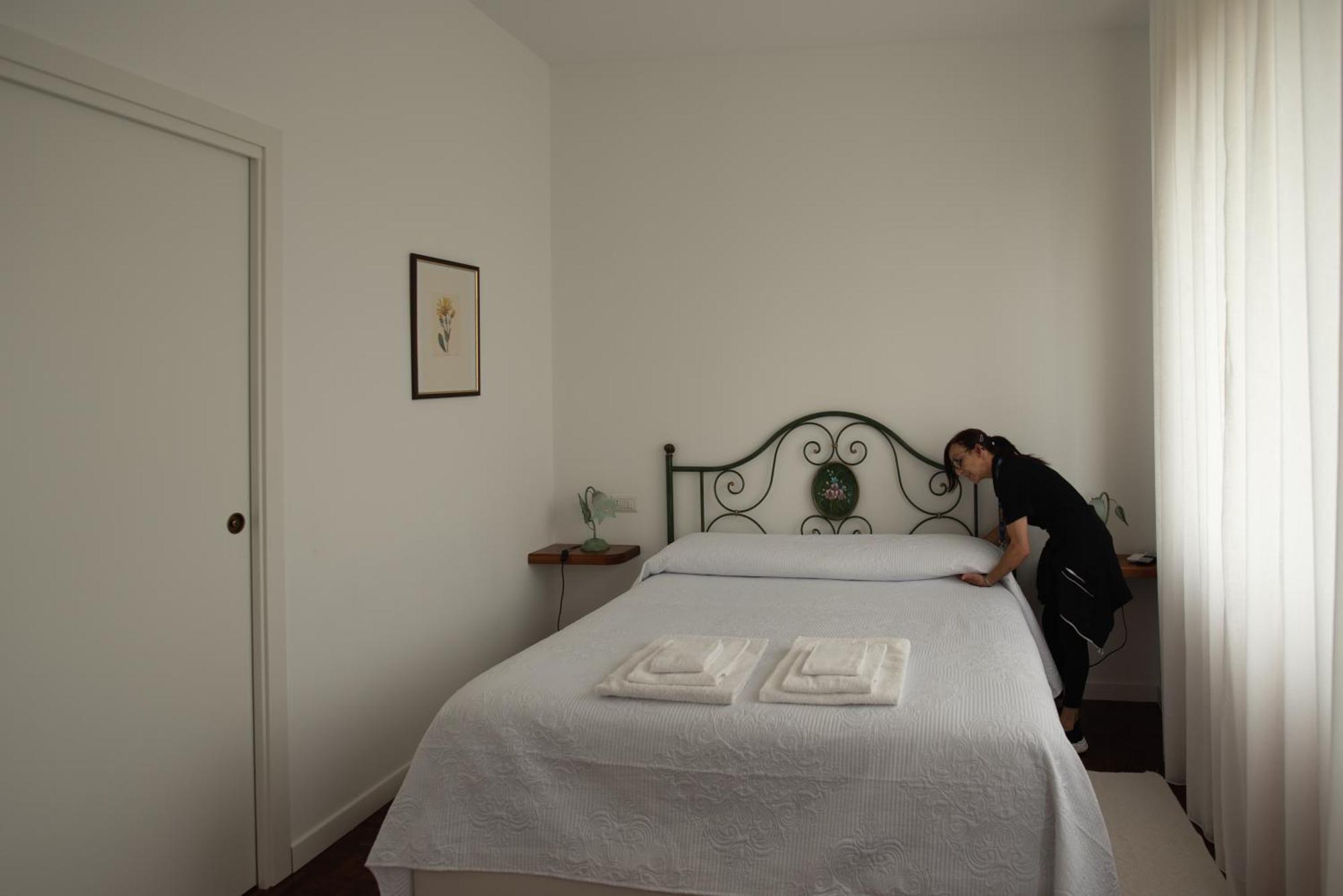 Locanda Dei Buoni E Cattivi กาญารี ภายนอก รูปภาพ