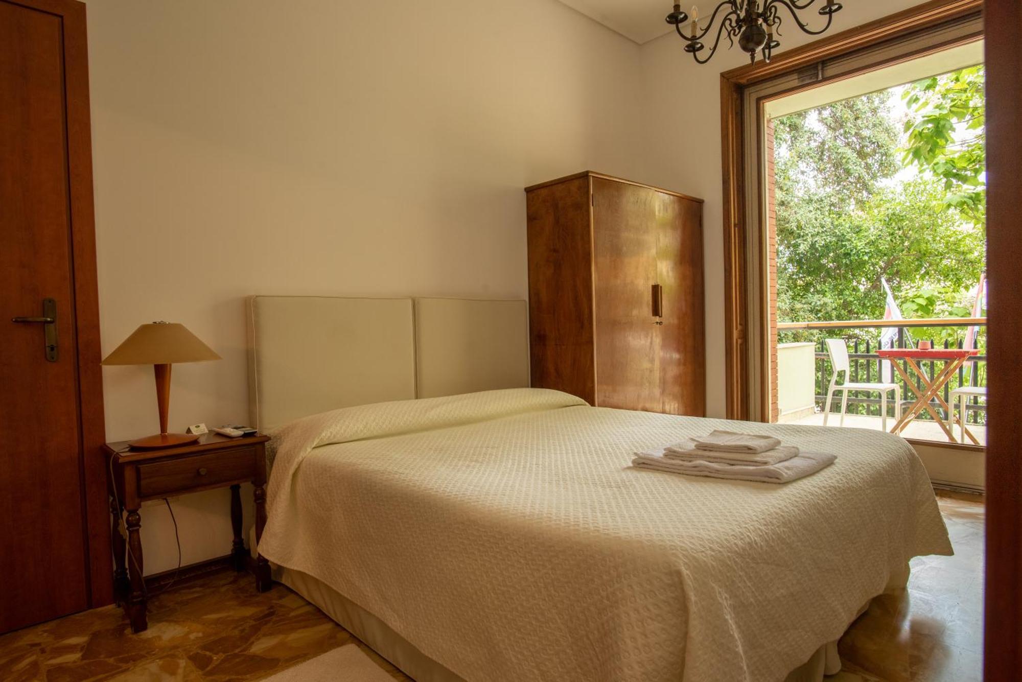 Locanda Dei Buoni E Cattivi กาญารี ภายนอก รูปภาพ