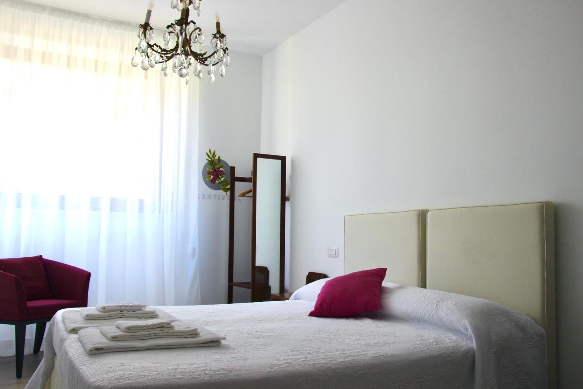 Locanda Dei Buoni E Cattivi กาญารี ภายนอก รูปภาพ